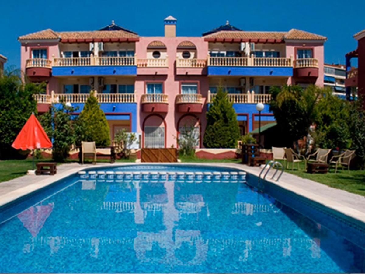 Apartamentos Marina Internacional Τορεβιέχα Εξωτερικό φωτογραφία